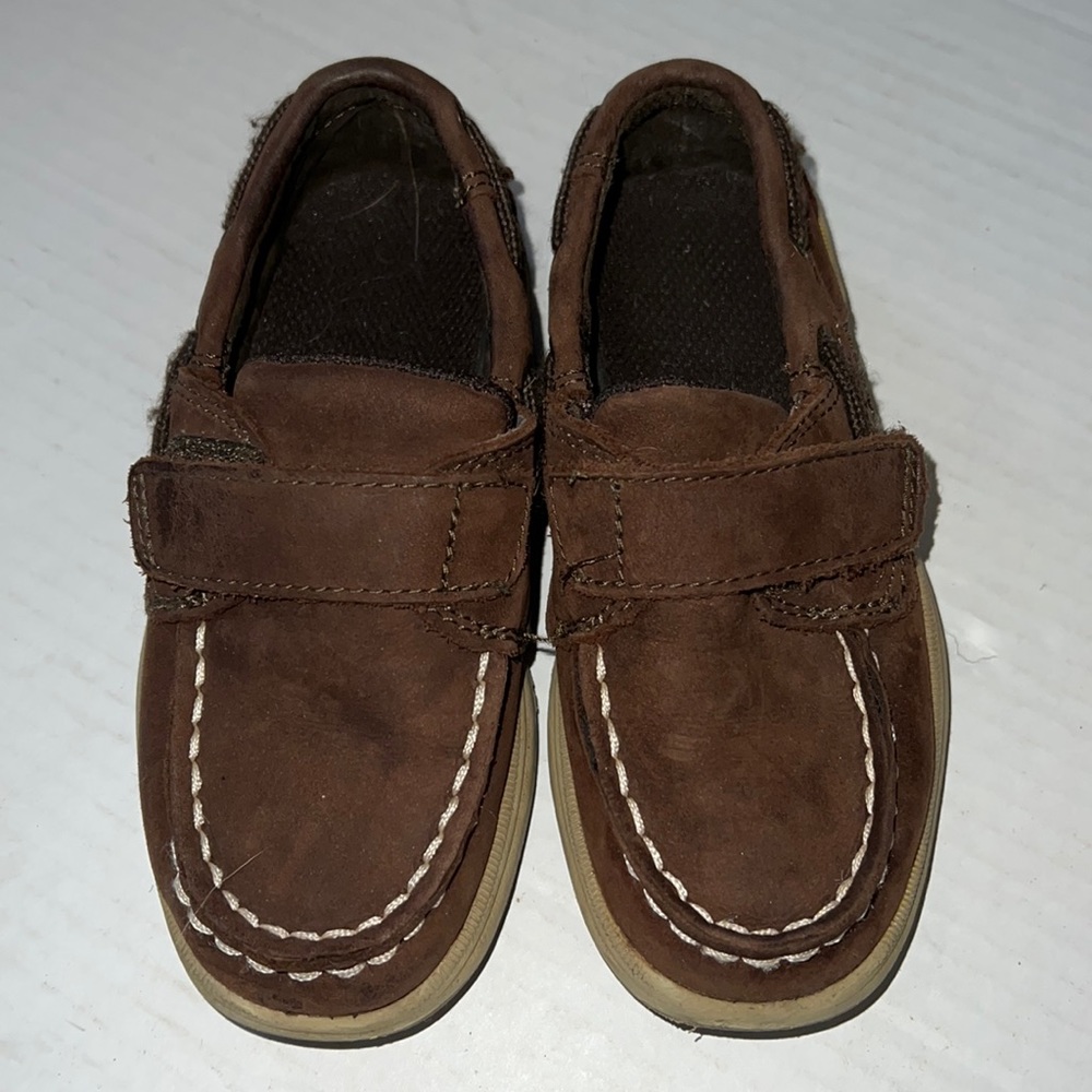 Sperry Boys Loafers/Shoes EUC 10